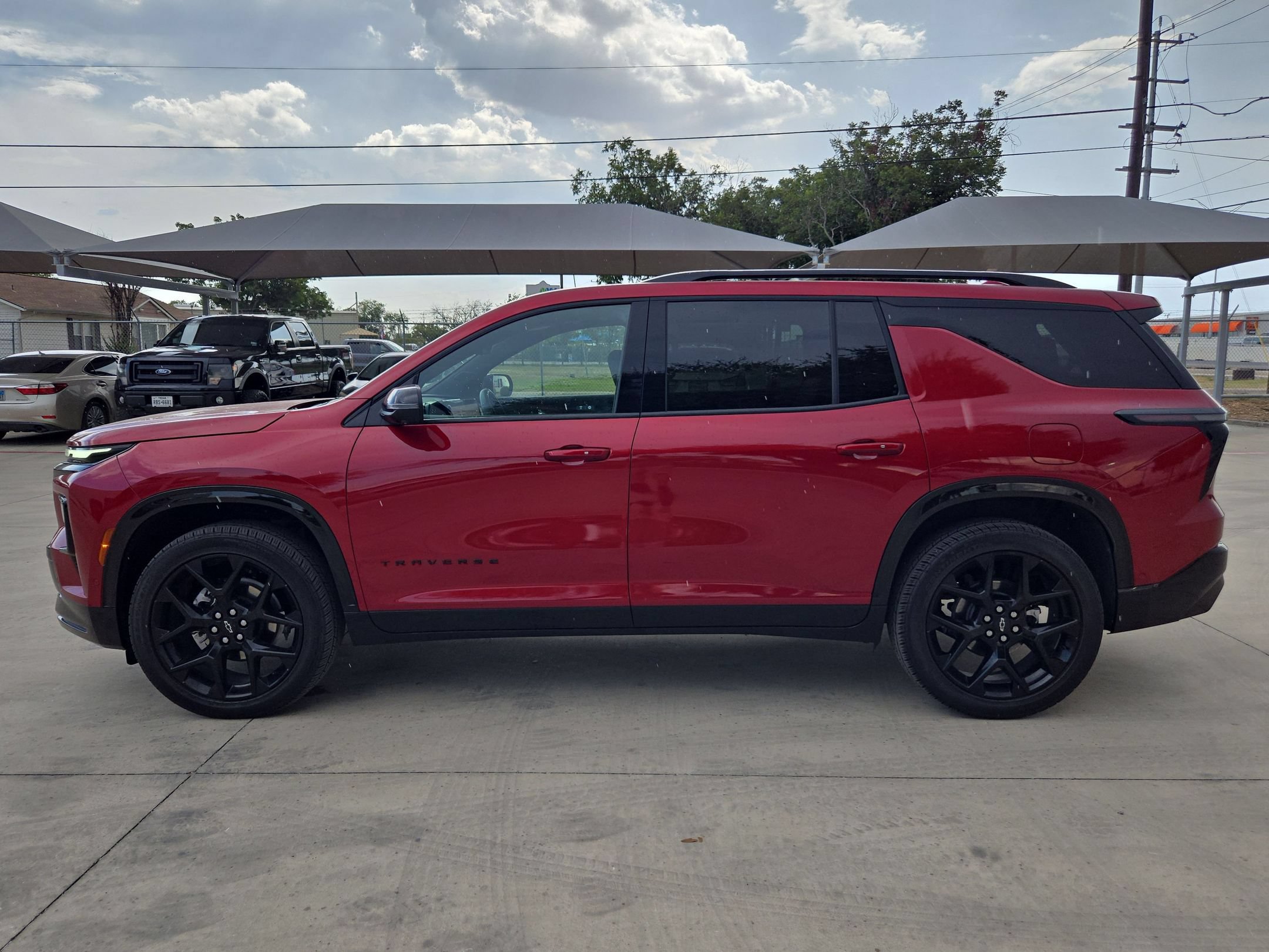Certified 2025 Chevrolet Traverse RS w/ LPO, Floor Liner Package AWD/4WD image 6