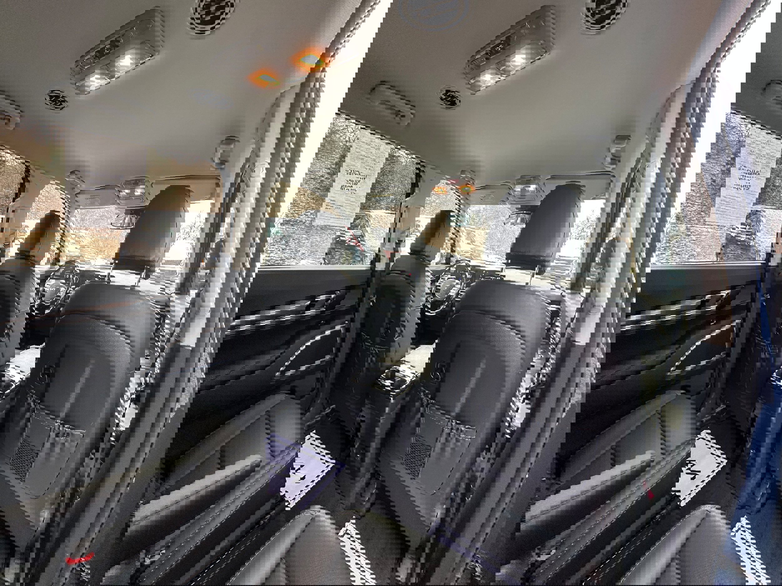 Used 2023 Kia Telluride S image 18