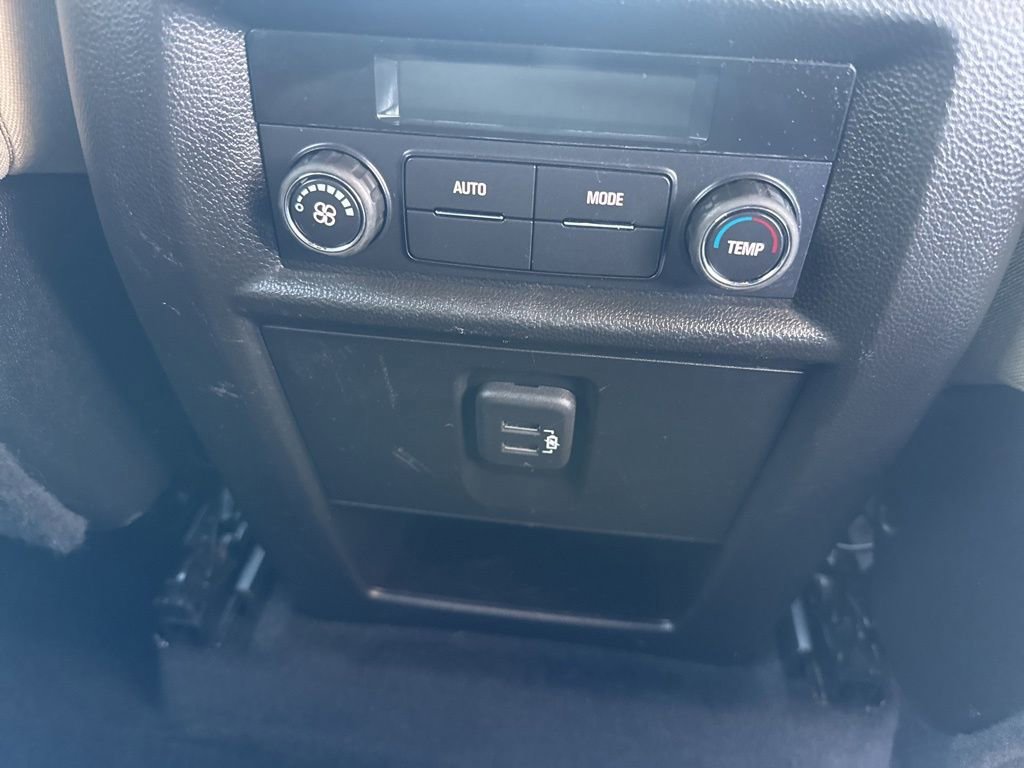 Used 2023 Chevrolet Traverse LS w/ Safety Package image 19