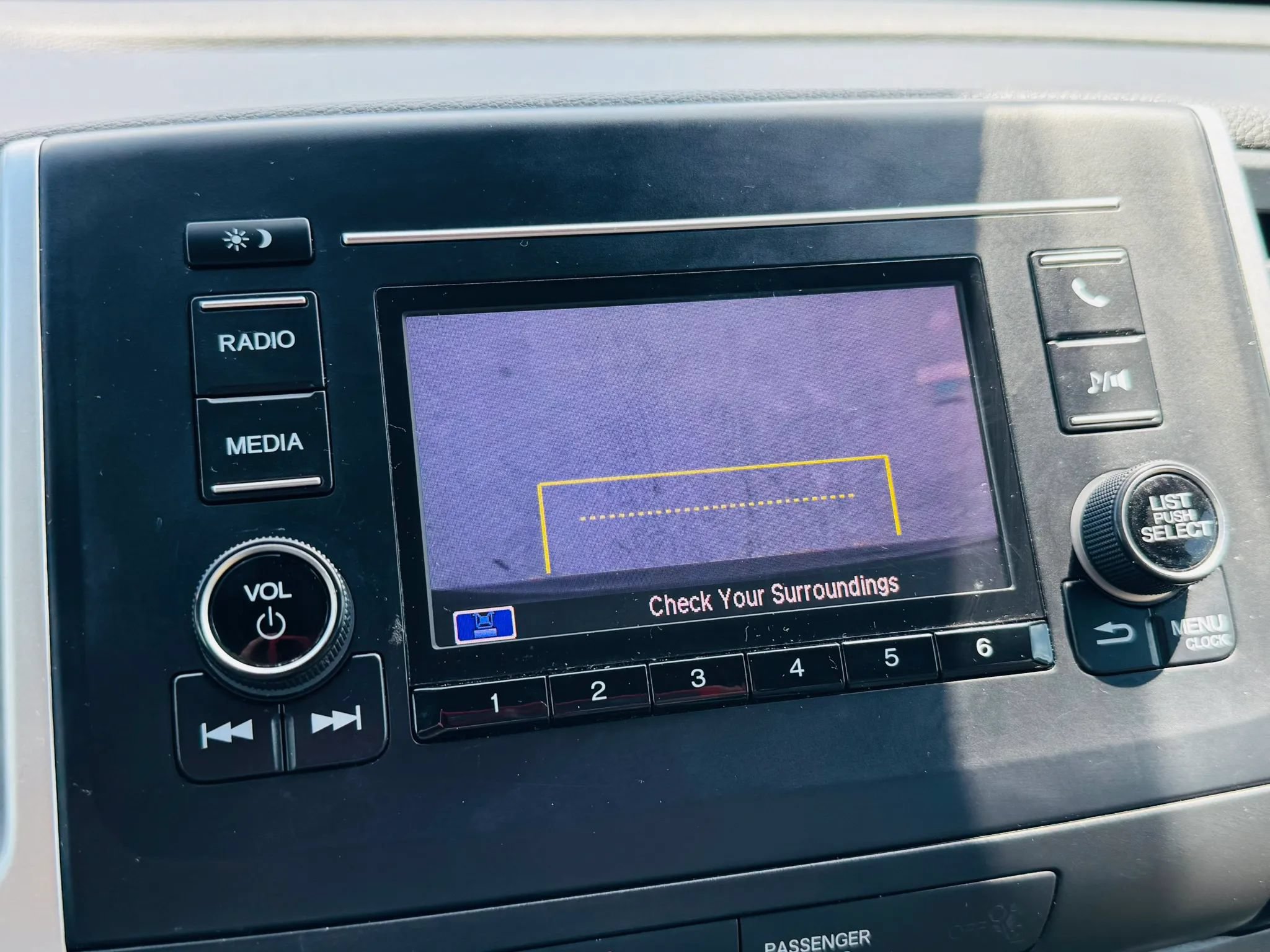 Used 2021 Honda Pilot LX image 27