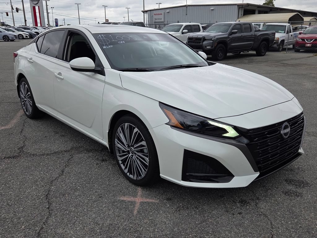 New 2026 Nissan Altima 2.5 SV FWD image 15