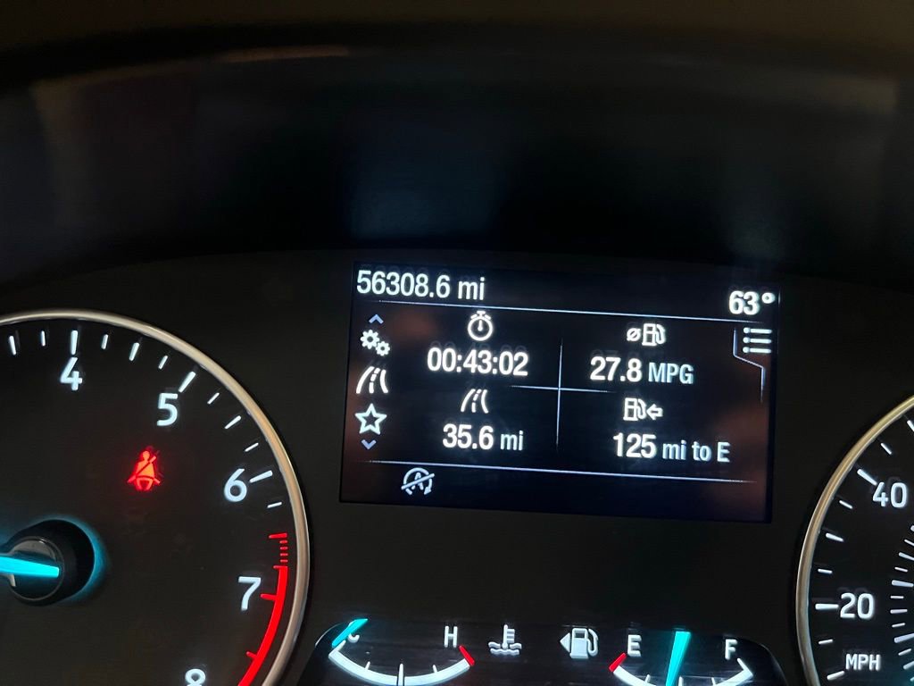 Used 2018 Ford EcoSport SE w/ SE Convenience Package FWD image 22