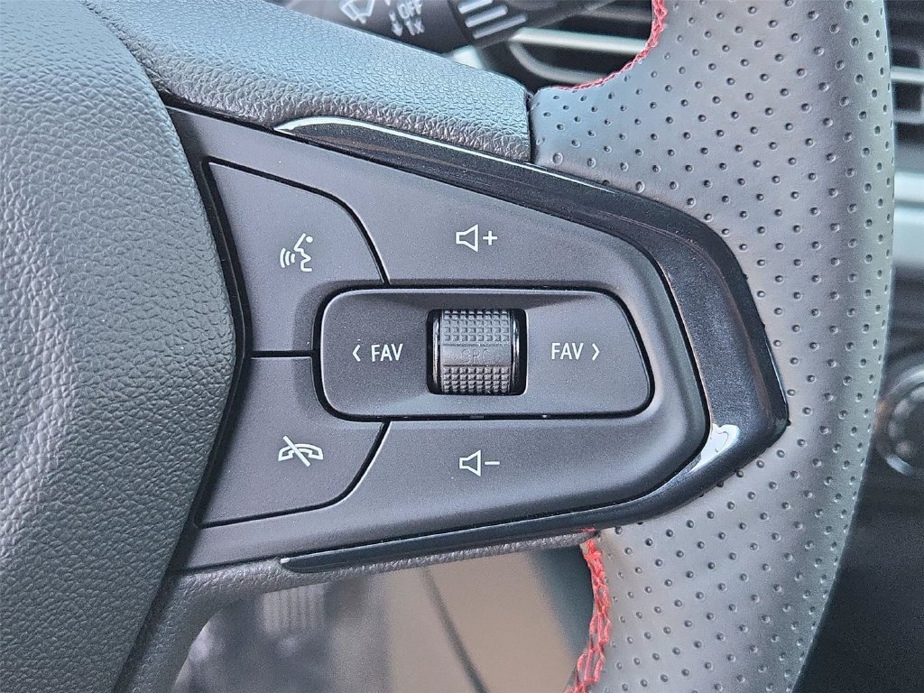 New 2026 Chevrolet Trax RS w/ Driver Confidence Package FWD image 36