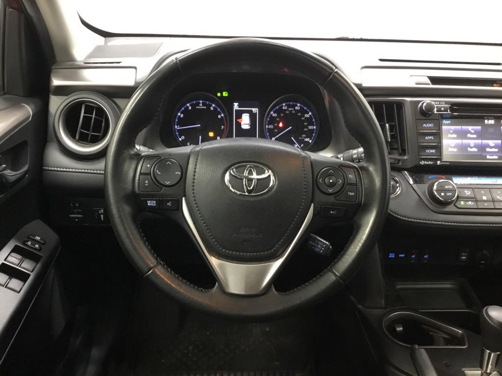 Used 2018 Toyota RAV4 XLE w/ Plus Extra Value Package AWD/4WD image 34
