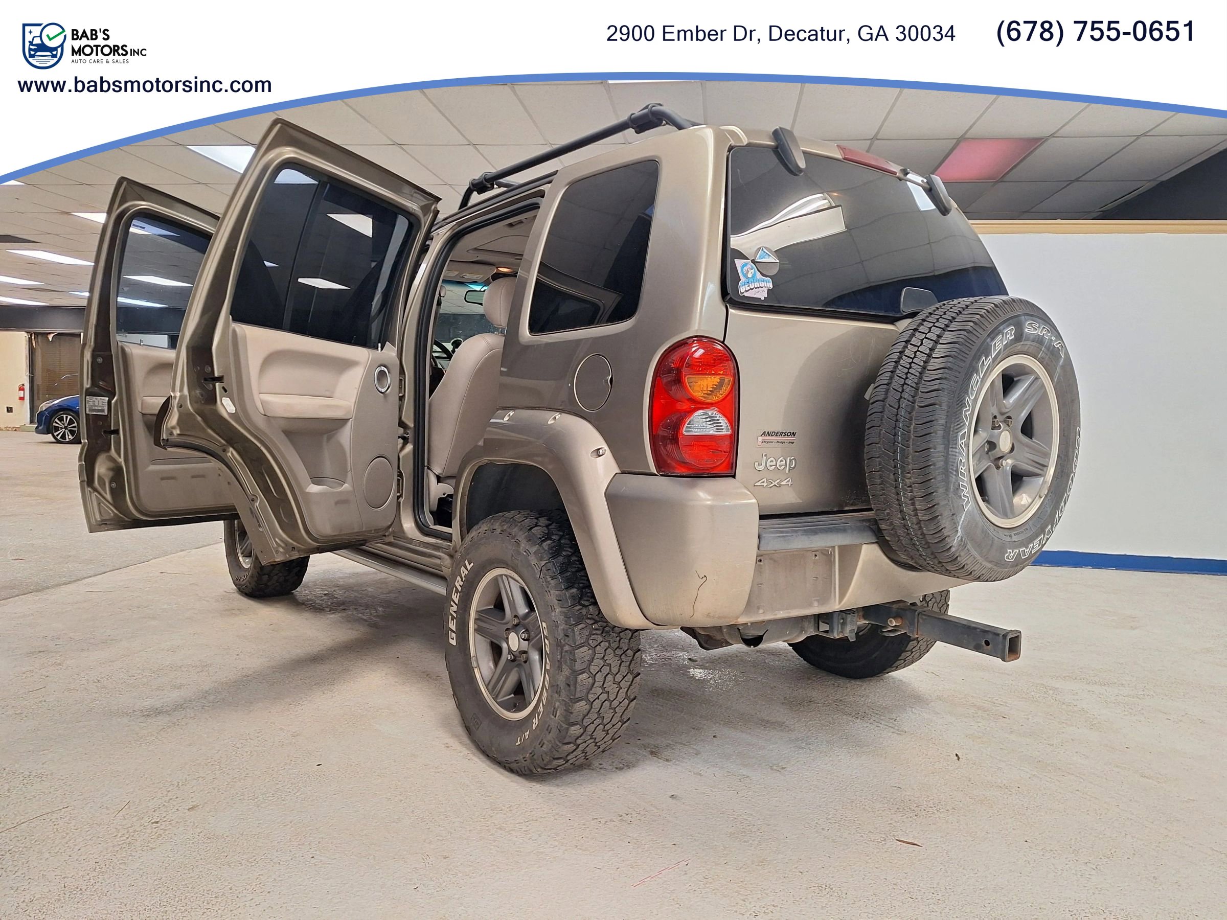 Used 2004 Jeep Liberty Renegade w/ Trailer Tow Group AWD/4WD image 16