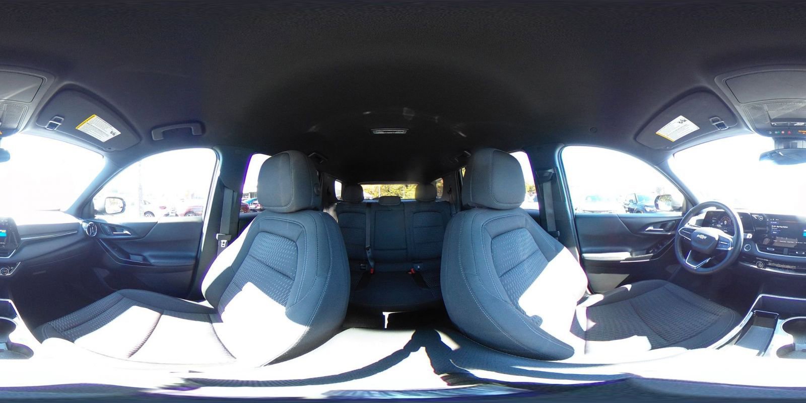 Used 2025 Chevrolet Equinox LT image 42