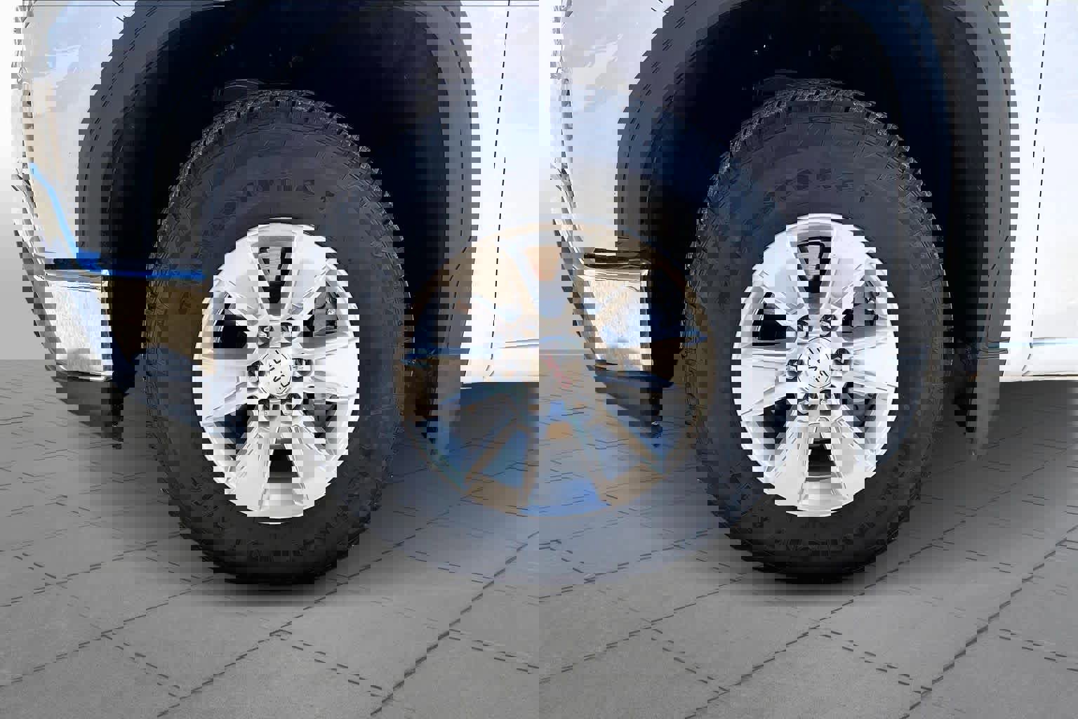 Certified 2024 GMC Sierra 1500 SLE image 10