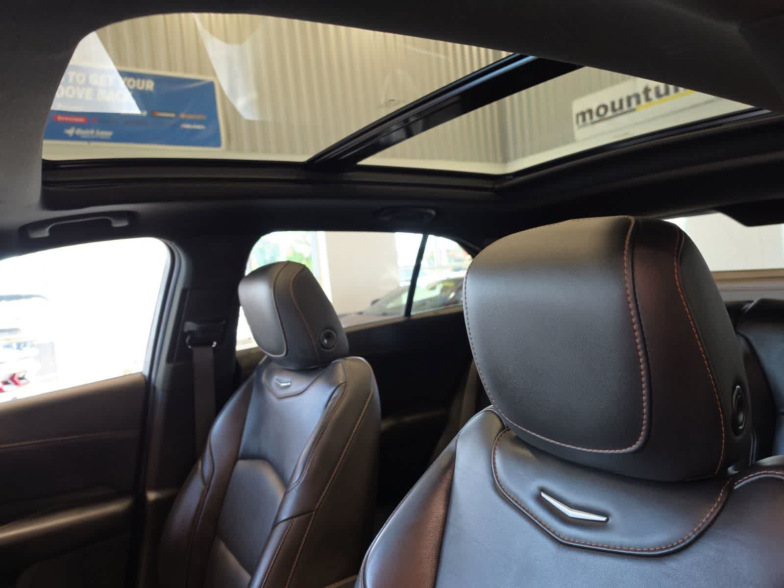 Used 2020 Cadillac XT4 Sport AWD/4WD image 15