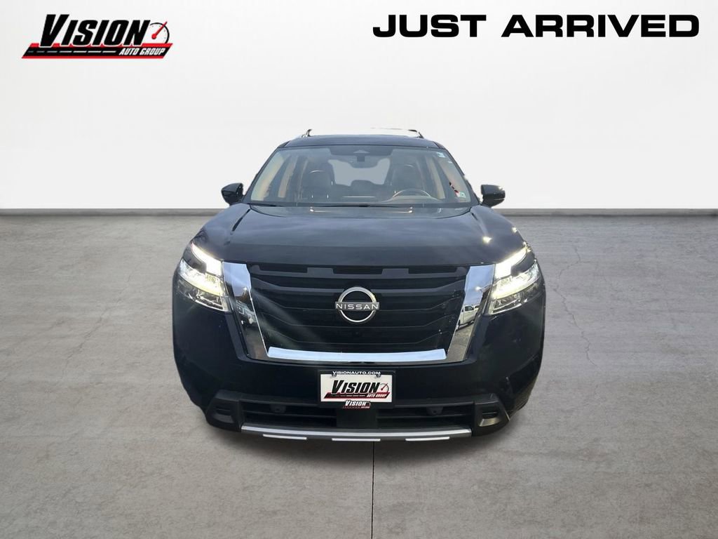 New 2025 Nissan Pathfinder SL video 2