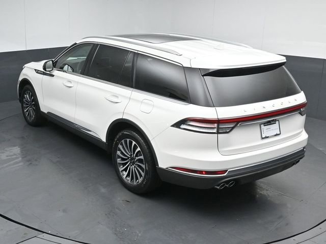 Used 2023 Lincoln Aviator AWD w/ Premium Package image 47
