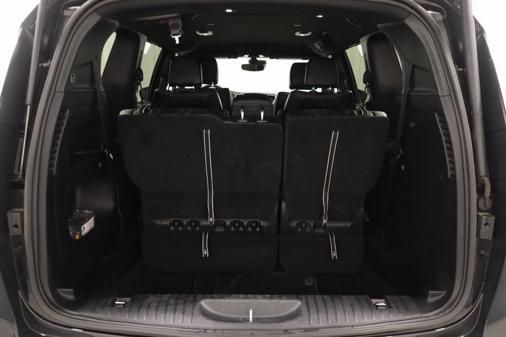 Used 2025 Chrysler Pacifica Select image 19