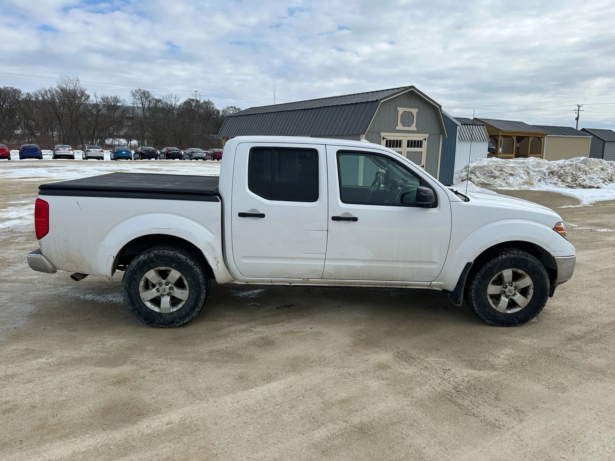 Used 2011 Nissan Frontier SV w/ SV Premium Utility Pkg image 5