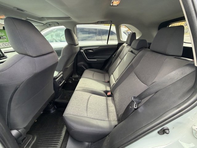 Used 2019 Toyota RAV4 XLE image 15