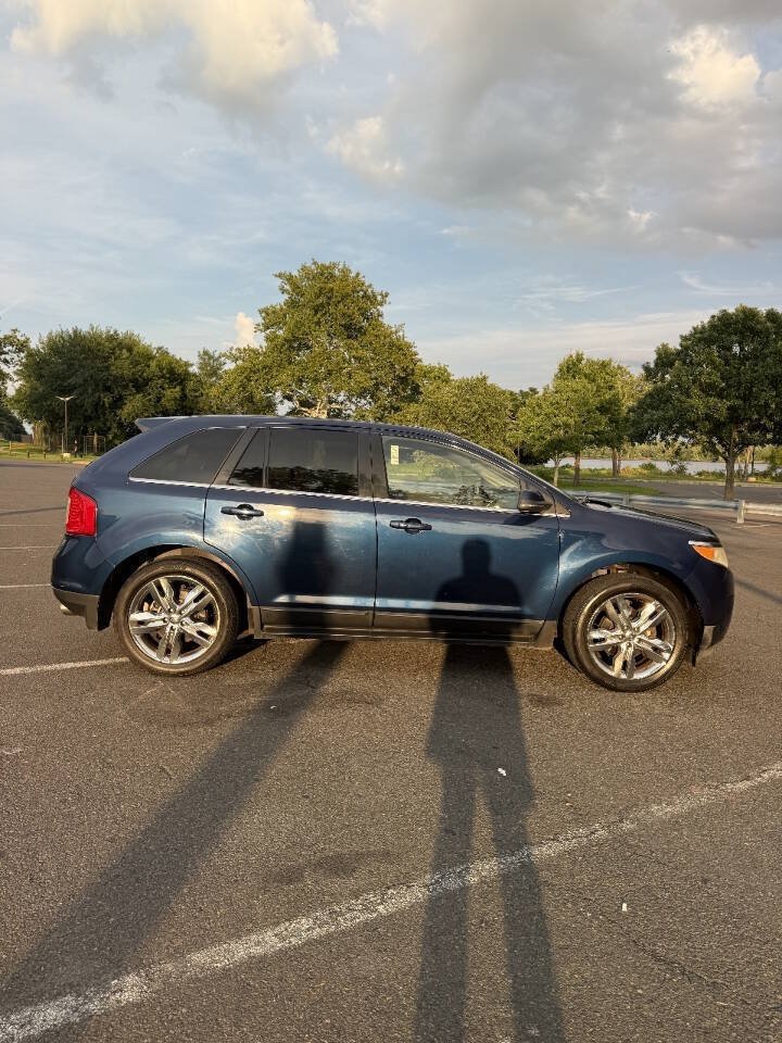 Used 2012 Ford Edge Limited FWD image 9