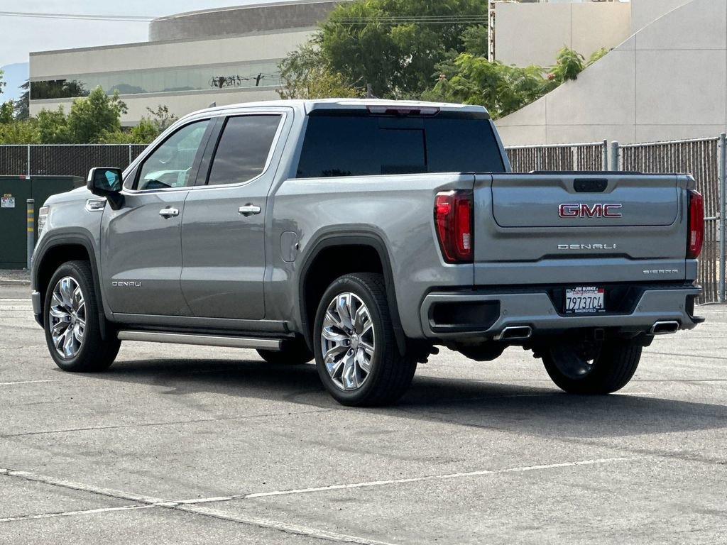 Used 2025 GMC Sierra 1500 Denali w/ Denali Reserve Package AWD/4WD image 5