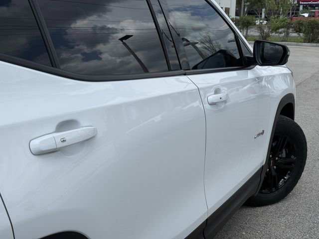 Used 2022 GMC Terrain AT4 w/ Tech Package image 9