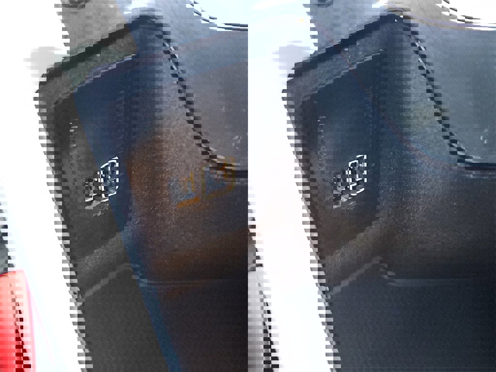 Used 2020 Volvo S60 T6 Momentum w/ Protection Package Premier image 19