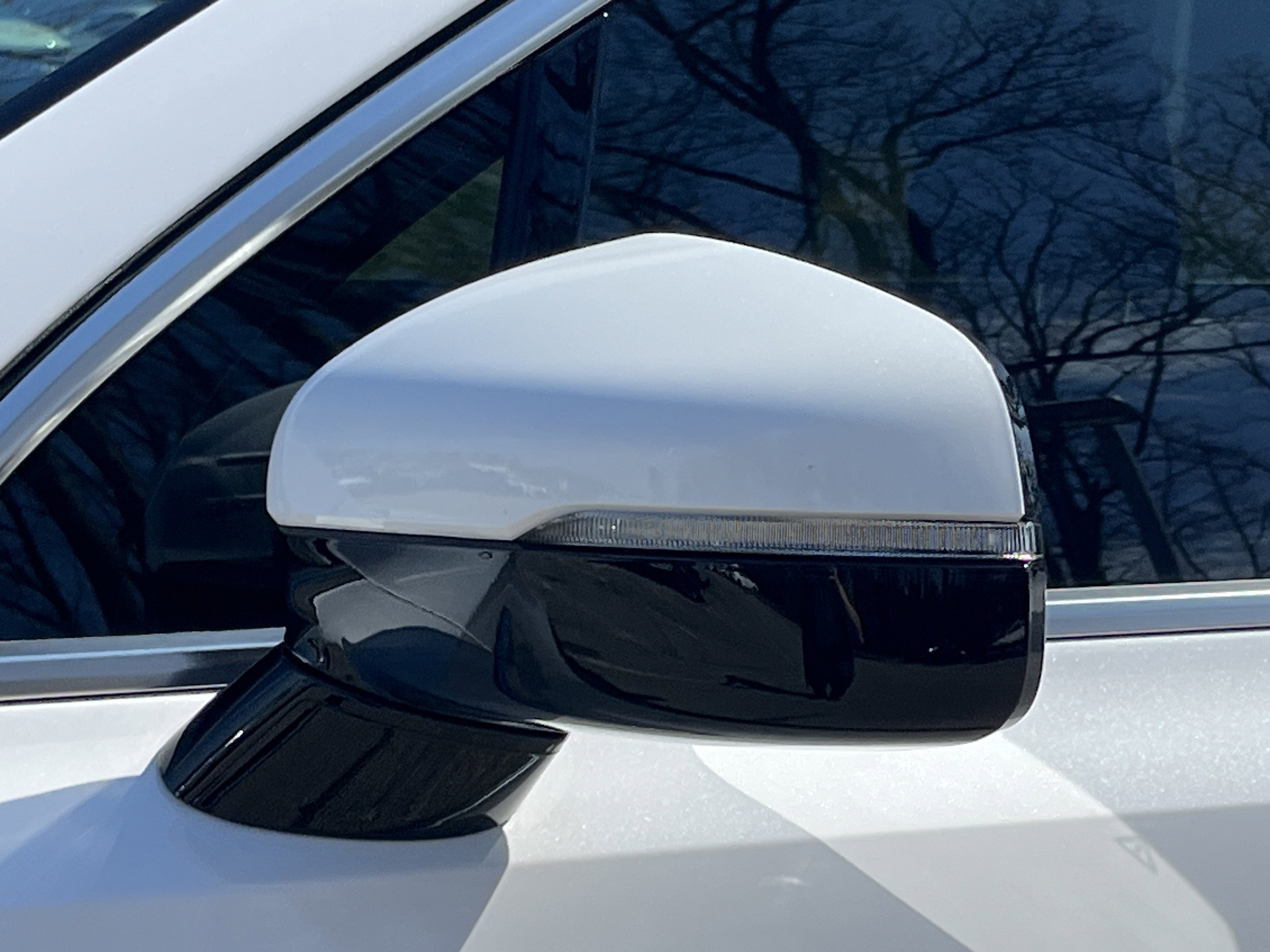 Certified 2025 Kia Sorento S w/ Panoramic Sunroof Package image 31