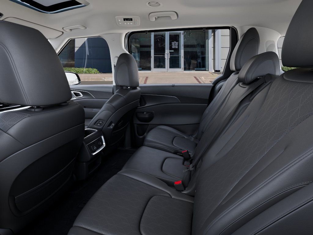 New 2026 Kia Carnival SX w/ SX Dark Edition Package image 23