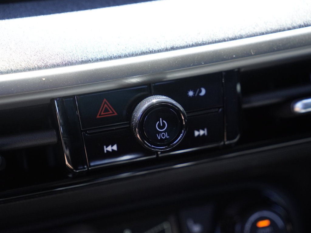 New 2026 Nissan Kicks SV w/ Cold Weather Package FWD image 16