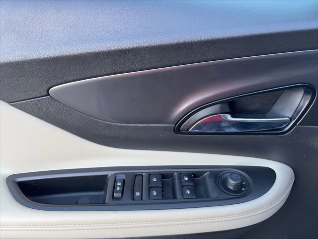 Used 2020 Buick Encore Preferred w/ Safety Package image 11