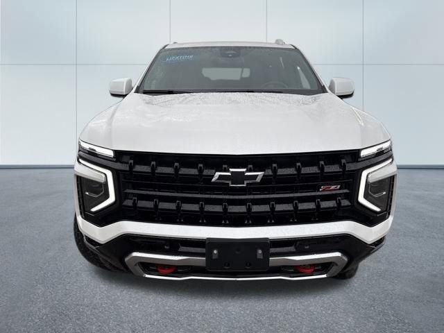 Used 2025 Chevrolet Suburban Z71 image 6