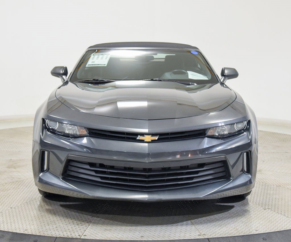 Used 2018 Chevrolet Camaro LT image 3