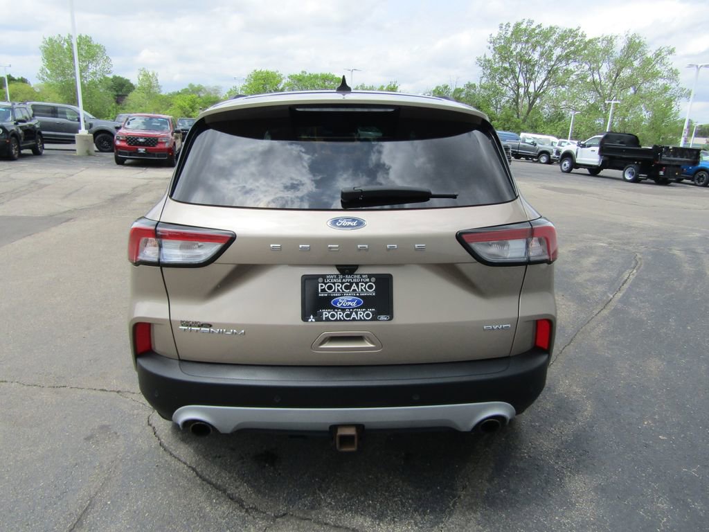 Used 2020 Ford Escape Titanium w/ Titanium Premium Package 2.0 AWD/4WD image 5