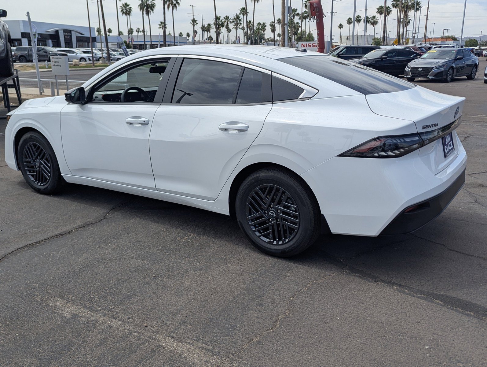 New 2026 Nissan Sentra SV w/ Floor Mat Package FWD image 4
