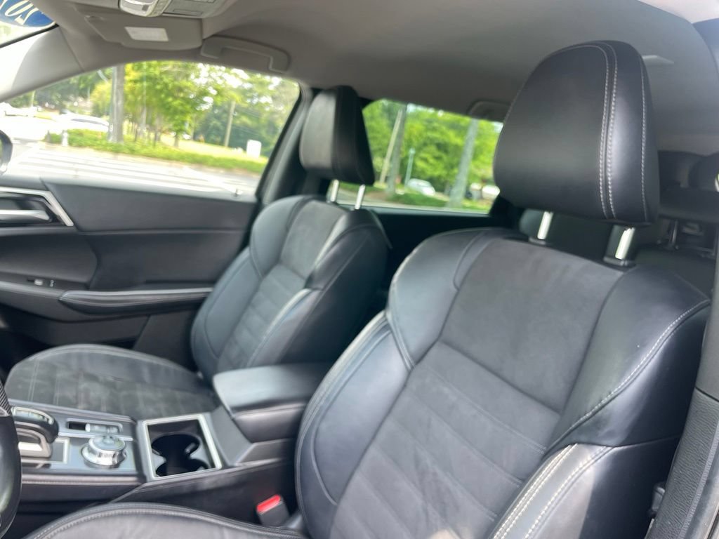 Used 2023 Mitsubishi Outlander SE FWD image 24