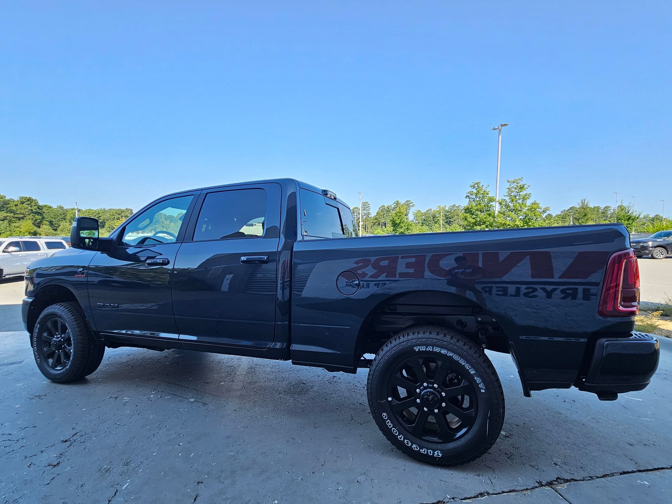New 2026 RAM 2500 Laramie w/ Night Edition AWD/4WD image 5
