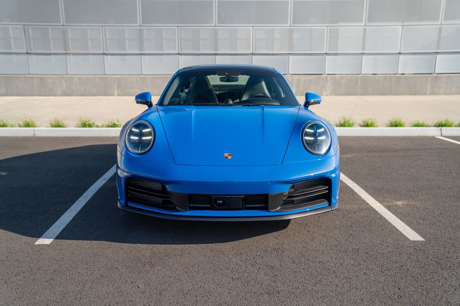 Certified 2025 Porsche 911 Carrera RWD image 6