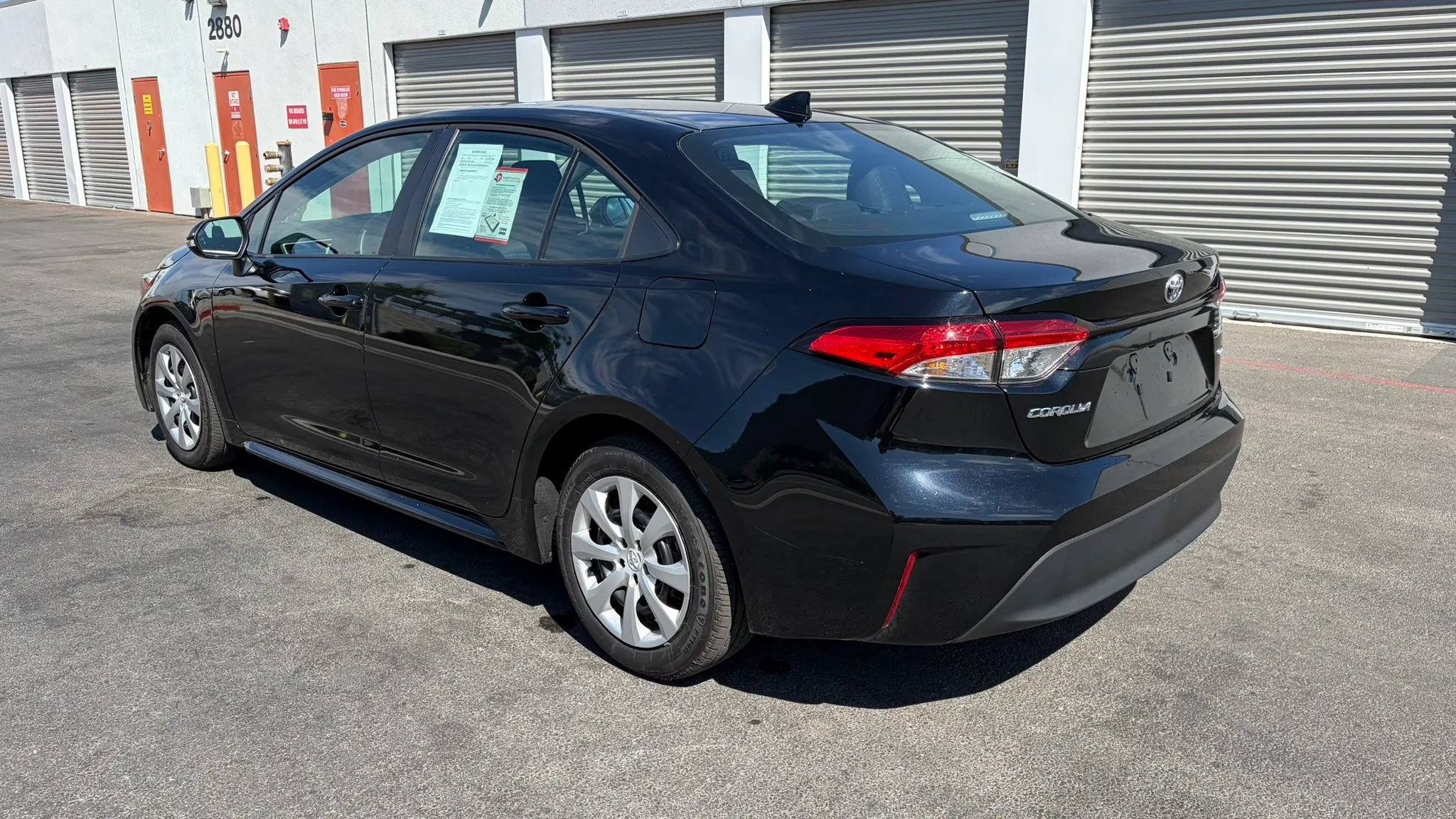 Used 2026 Toyota Corolla LE FWD image 3