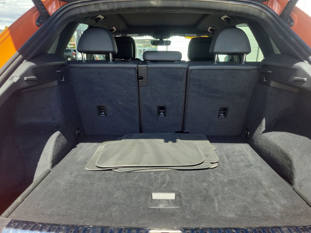 Used 2024 Audi Q3 2.0T Premium image 30