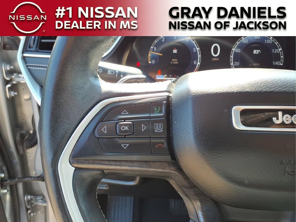 Used 2021 Jeep Grand Cherokee L Limited AWD/4WD image 14