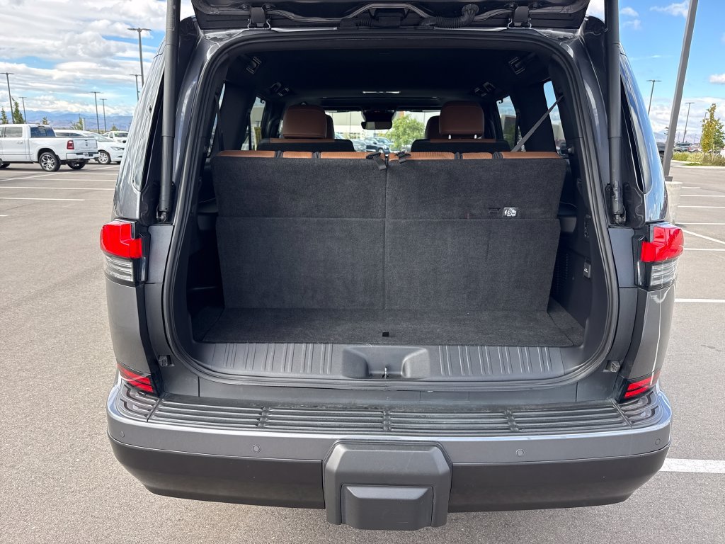 Used 2024 Lexus GX 550 w/ Cold Area Package AWD/4WD image 29