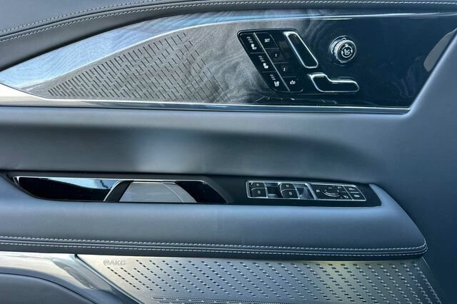 New 2026 Cadillac Escalade IQ Sport 2 AWD/4WD image 11