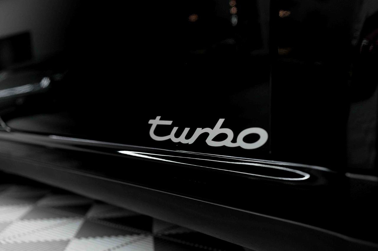 Used 2008 Porsche 911 Turbo AWD/4WD image 32