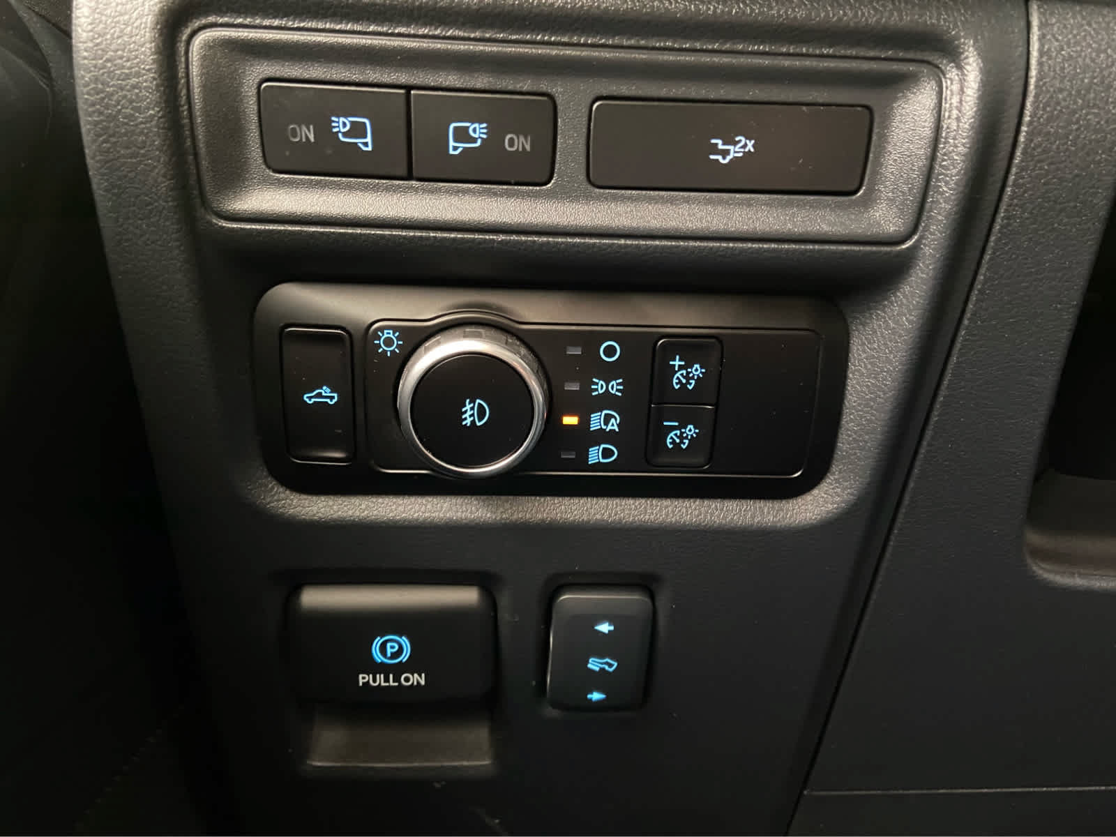 Used 2023 Ford F150 XLT w/ Equipment Group 302A High AWD/4WD image 40