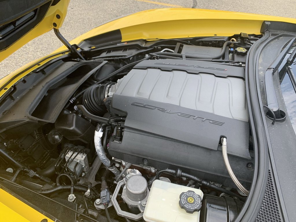 Certified 2015 Chevrolet Corvette Stingray Coupe w/ 2LT Preferred Equipment Group image 9