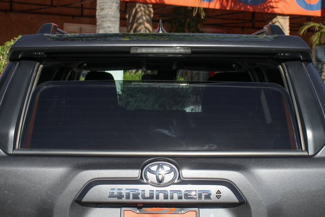 Used 2022 Toyota 4Runner SR5 image 8