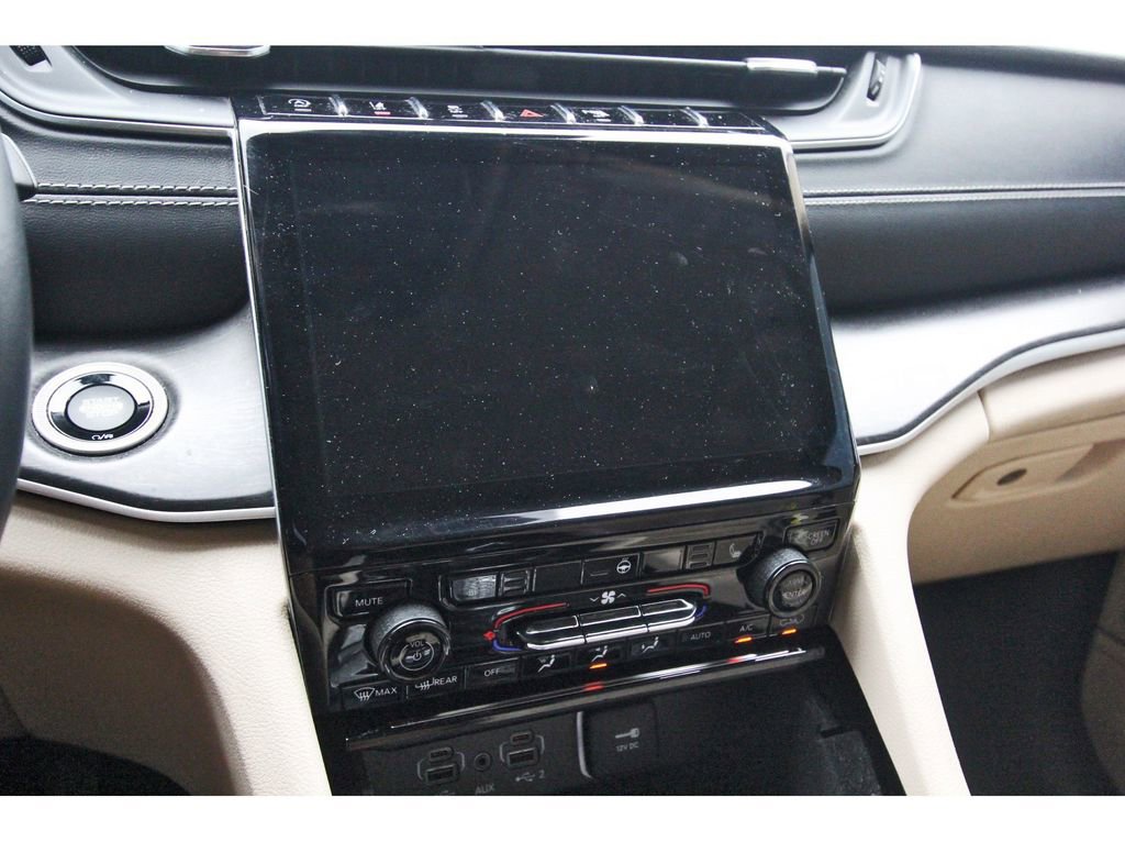 Used 2021 Jeep Grand Cherokee L Limited image 10