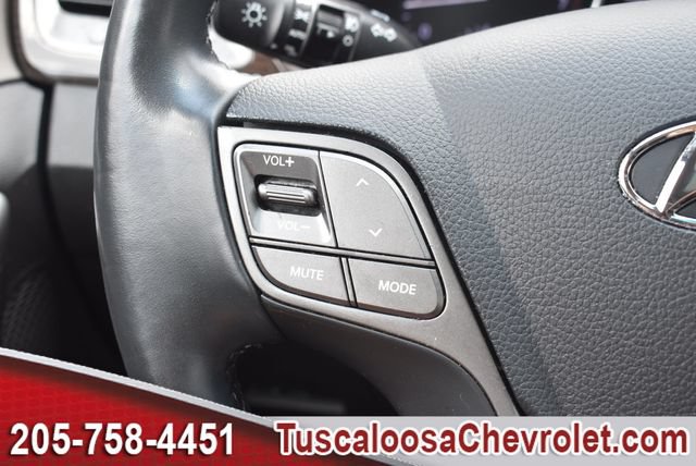 Used 2017 Hyundai Santa Fe Sport FWD image 29