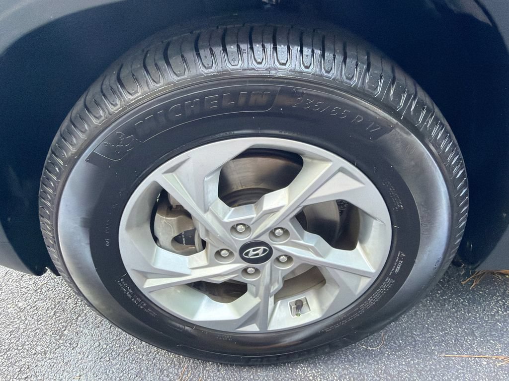 Used 2022 Hyundai Tucson SEL FWD image 11