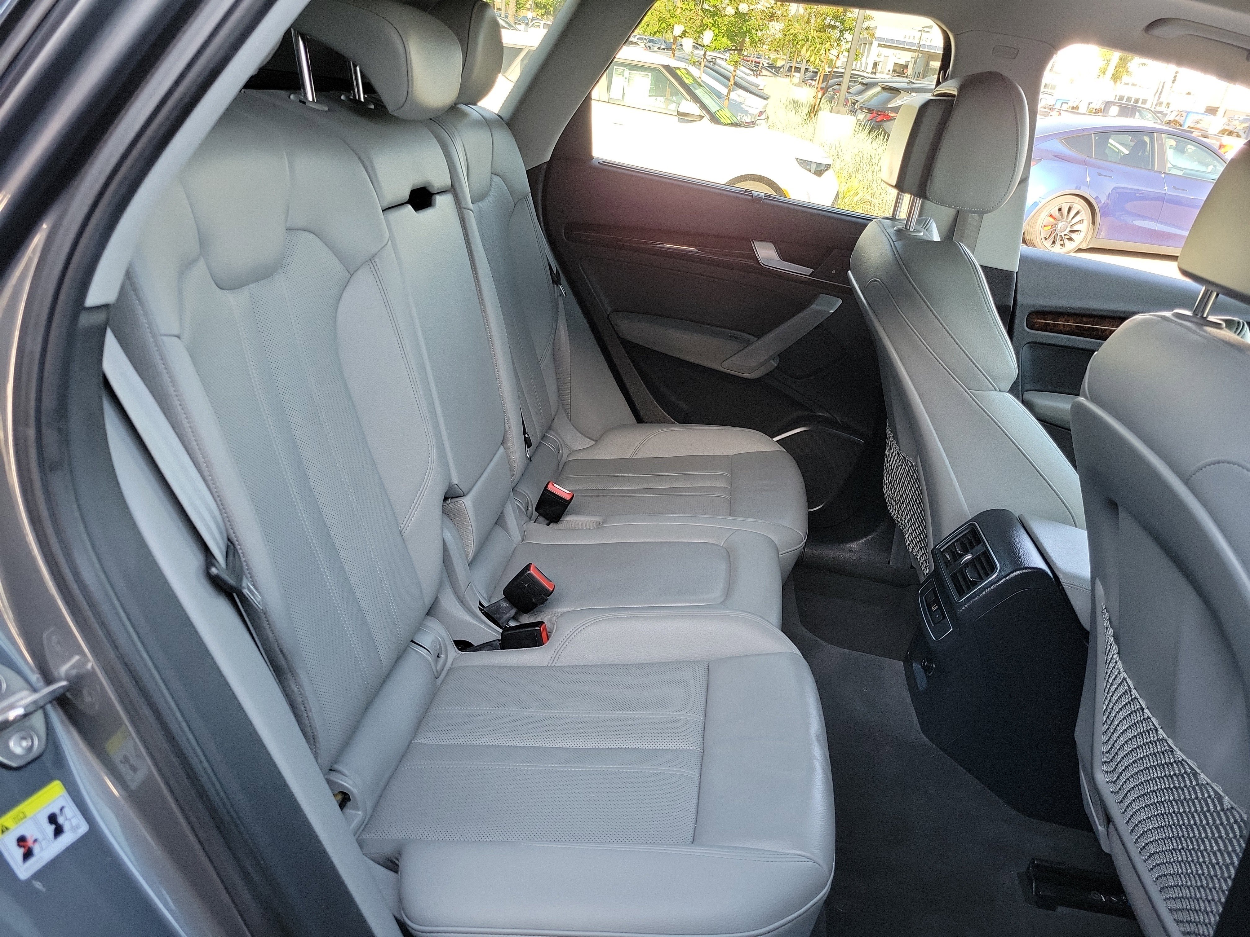 Used 2018 Audi Q5 2.0T Premium Plus w/ Premium Plus Package AWD/4WD image 25