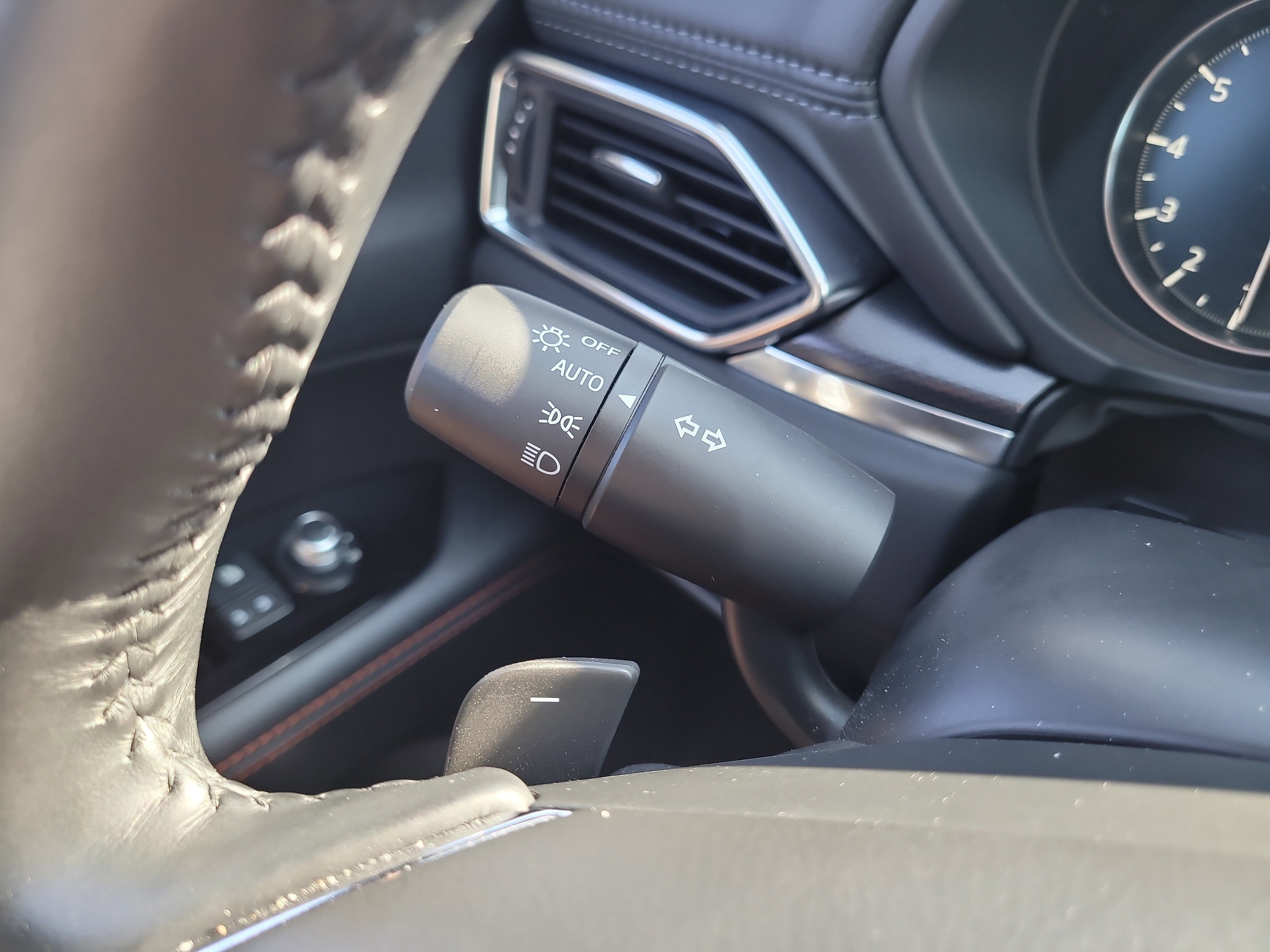 Used 2025 MAZDA CX-5 Carbon Edition image 32