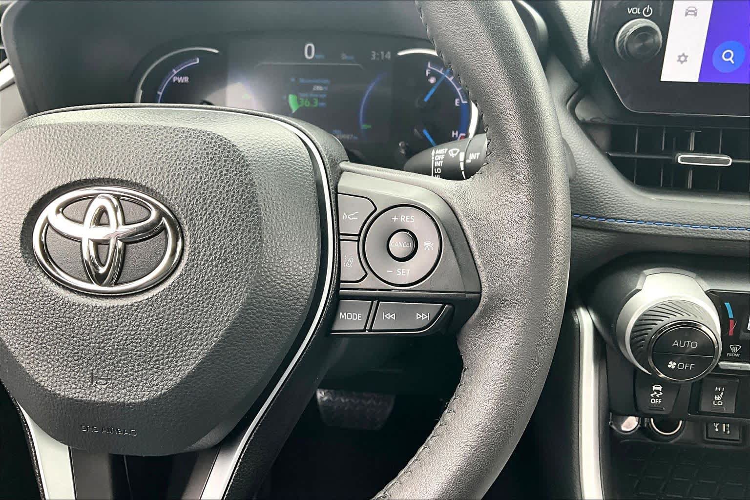 Certified 2023 Toyota RAV4 XSE AWD/4WD image 25