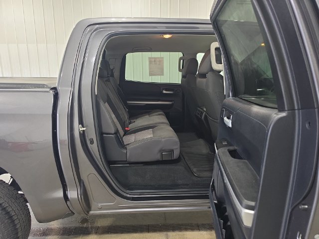 Used 2015 Toyota Tundra SR5 w/ TRD Off Road Package AWD/4WD image 27