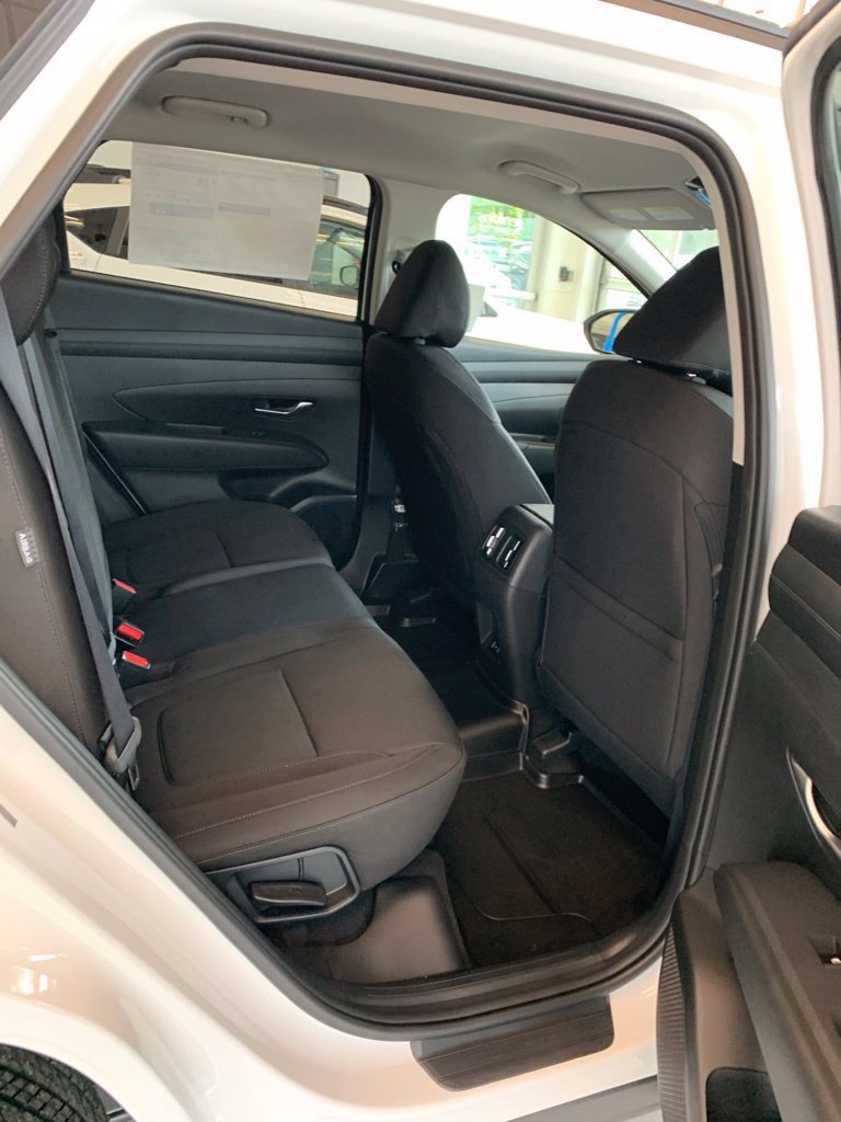 New 2026 Hyundai Tucson SEL Plus AWD/4WD image 18