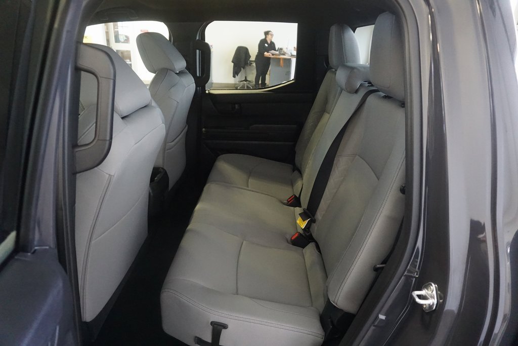 Used 2025 Toyota Tacoma SR5 image 18